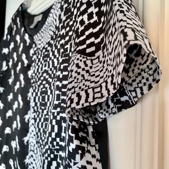 Tristan patterned short sleeve blouse - Picture 3 of 5